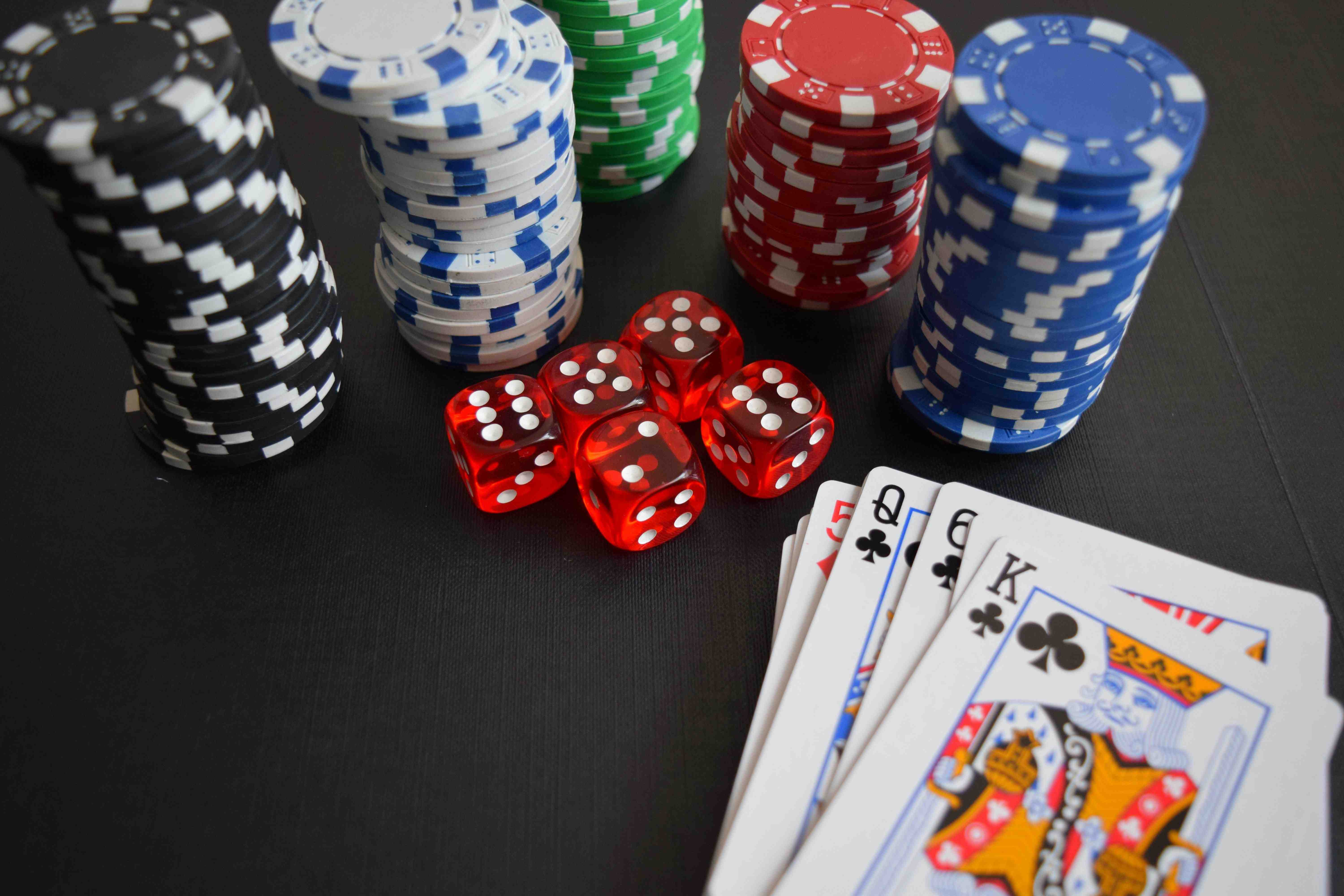 suoerace Live Casino Slots Games